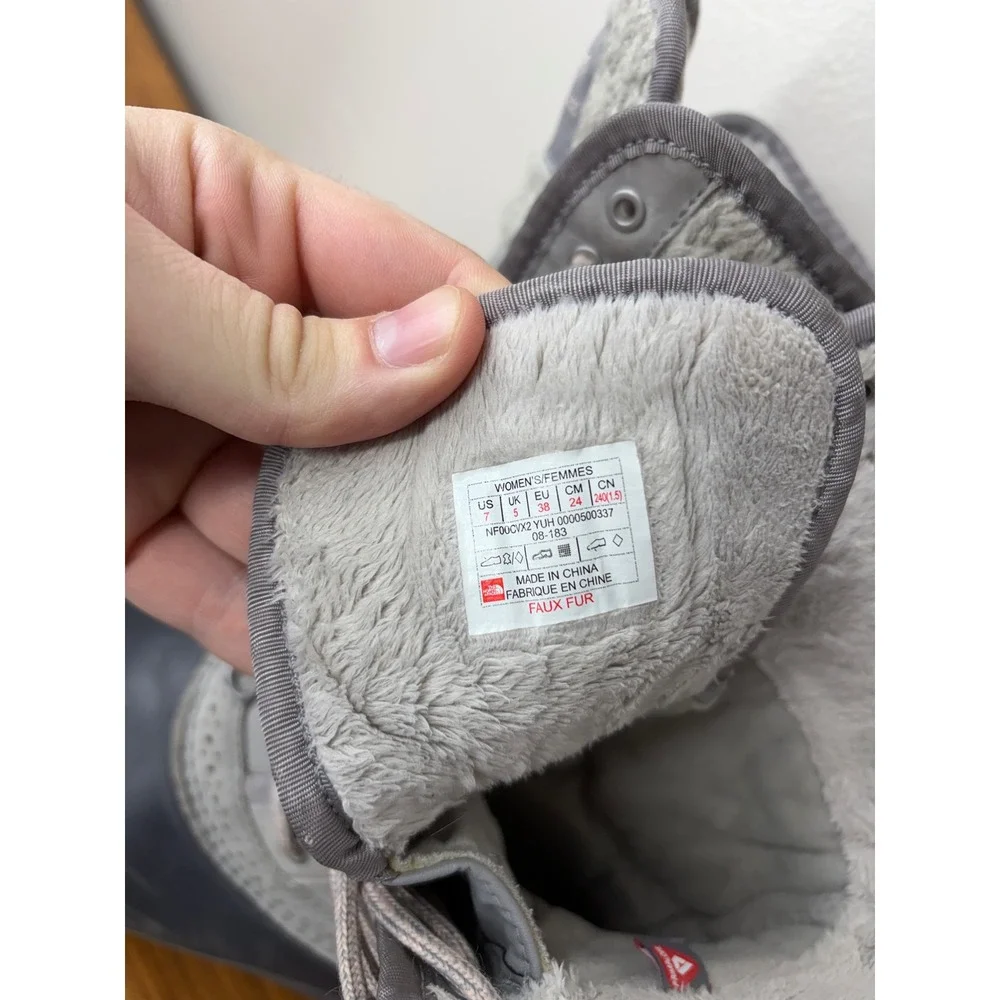 The North Face Shellista III Mid Grey Waterproof Insulated Snow Boots Womens 7